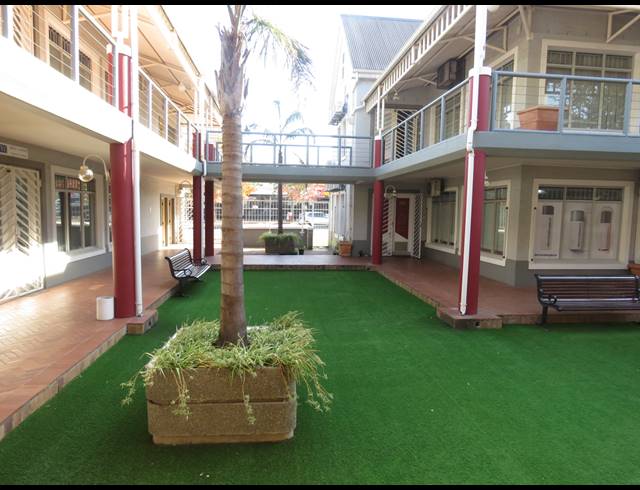 52M² OFFICE TO LET IN AUDAS ESTATE